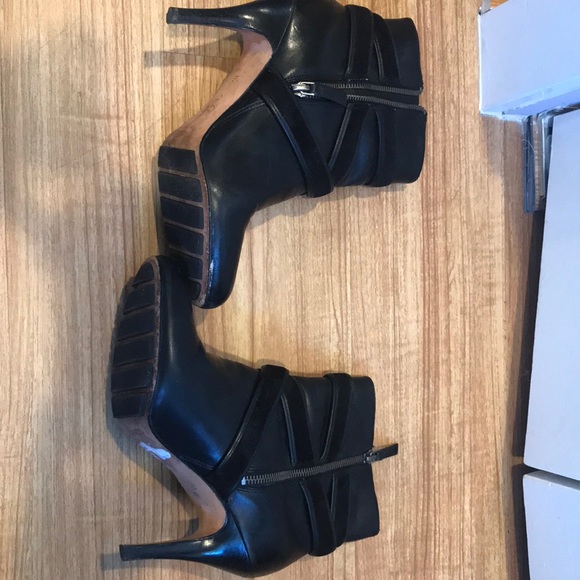 Cole Haan Nike Air Ankle Boot - Picture 3 of 7